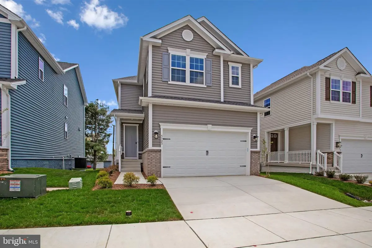 5723 Howard Dr, Glen Burnie, MD 21061 - #1