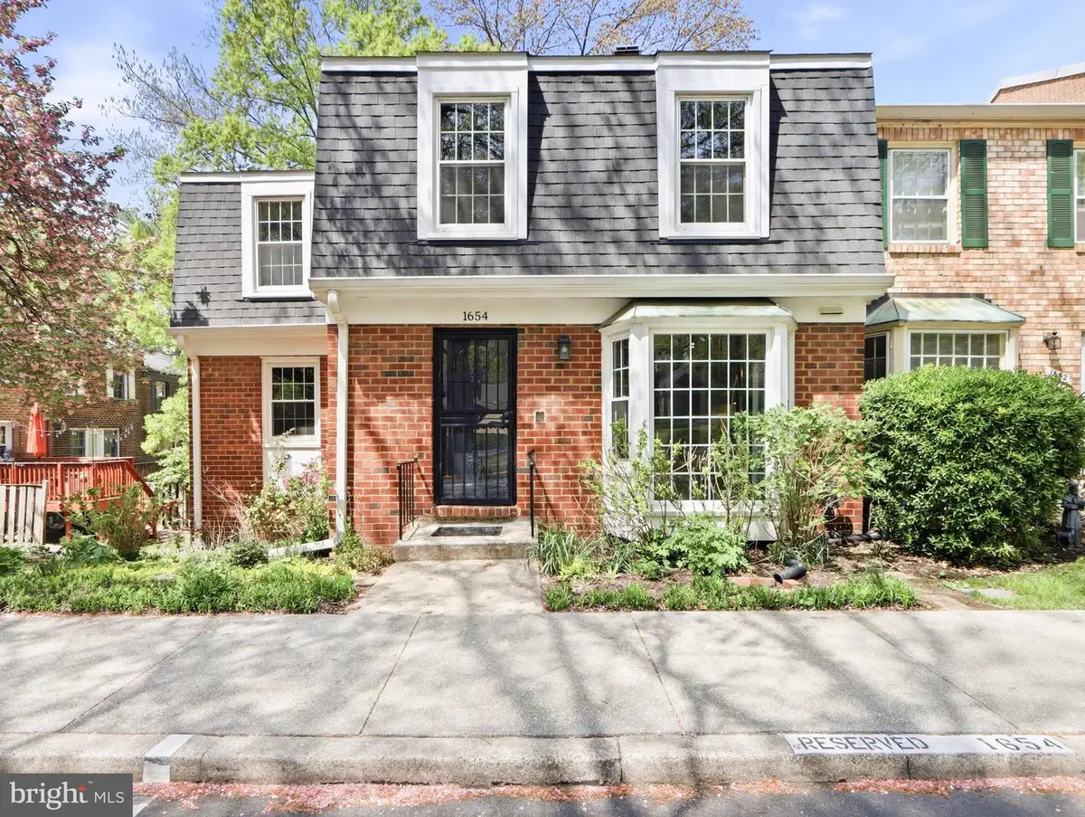 1654 Albermarle Dr, Crofton, MD 21114 - #1