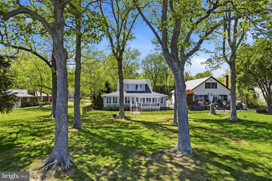 890 Linden Ave, North Beach, MD 20714 - #2