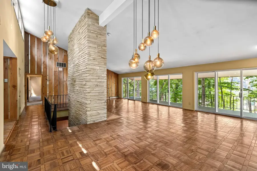 500 Sara Dr, Annapolis, MD 21401 - #3