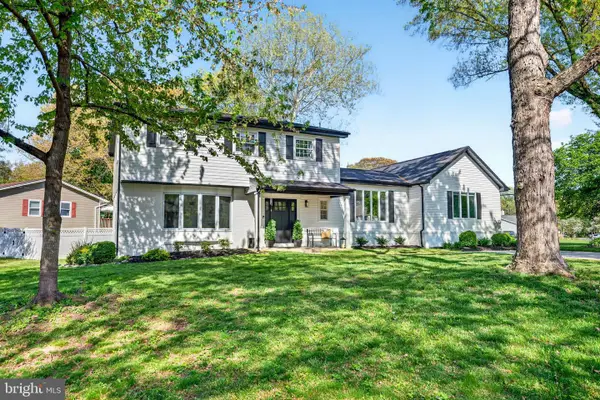 300 White Plains Ct, SEVERNA PARK, MD 21146