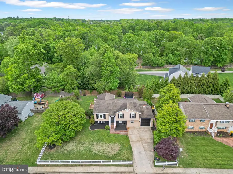 209 New York Ave, Pasadena, MD 21122 - #2