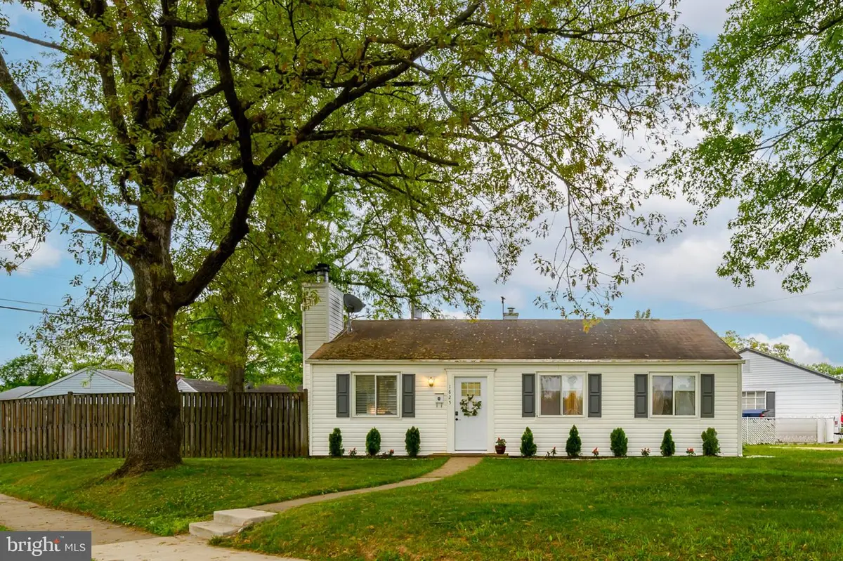 1825 Maltravers Rd, Glen Burnie, MD 21060 - #1