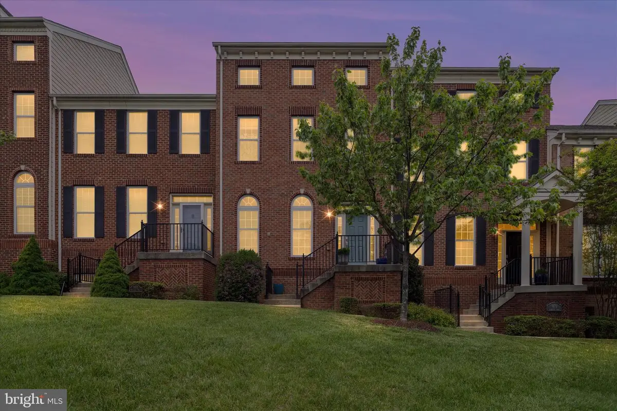 7673 Elmcrest Rd, Hanover, MD 21076 - #1