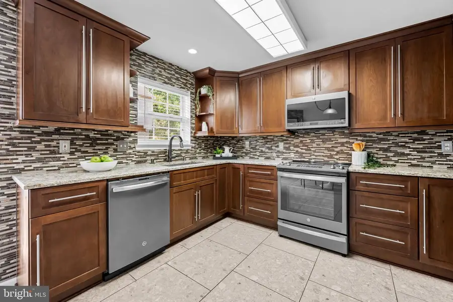 6503 Kimono Ct, Glen Burnie, MD 21060 - #3