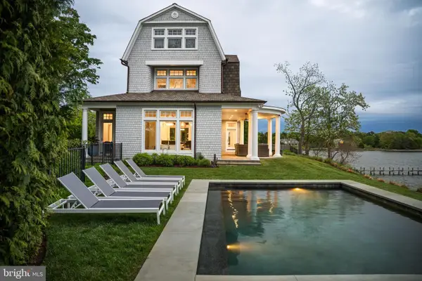 411 Ferry Point Rd, ANNAPOLIS, MD 21403
