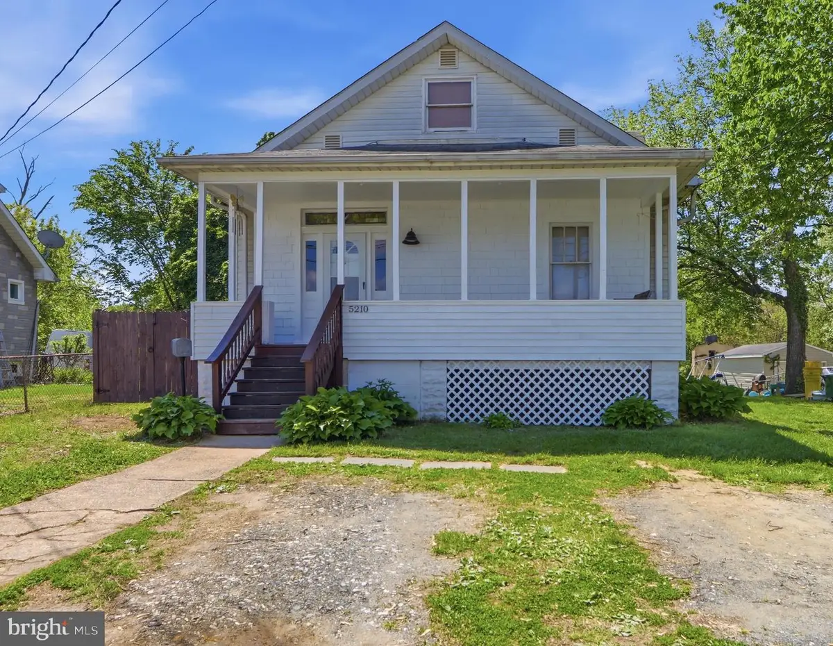 5210 Ballman Ave, Baltimore, MD 21225 - #1