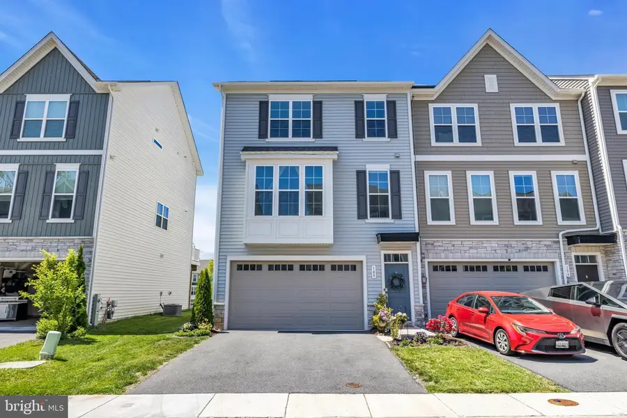 108 Arrowhead Dr, Millersville, MD 21108 - #2