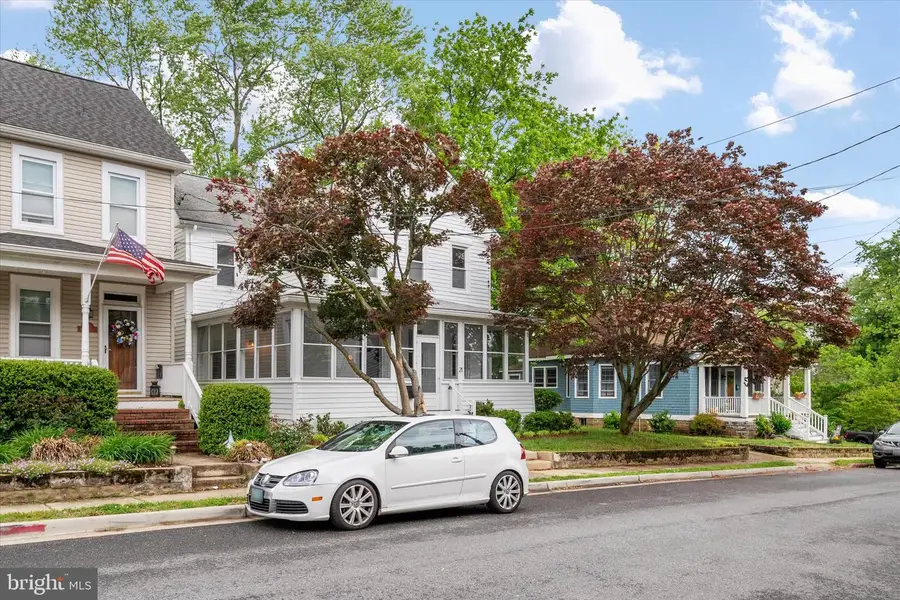 21 Woodlawn Ave, Annapolis, MD 21401 - #2