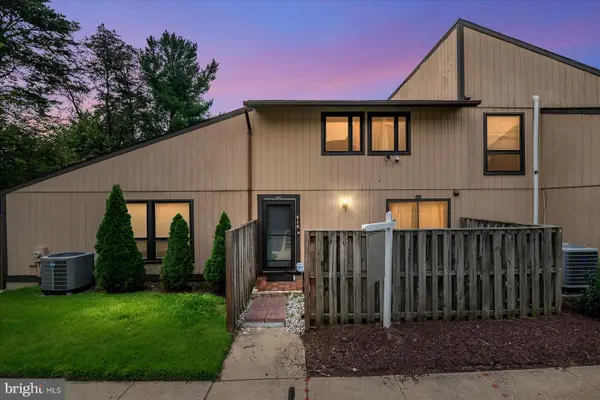 516 West Ct, GLEN BURNIE, MD 21061