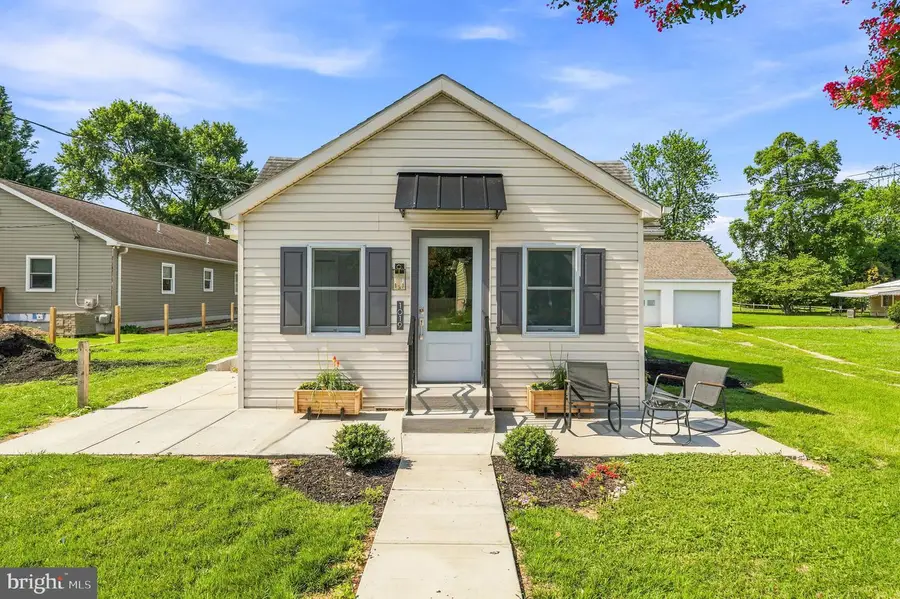 1019 Shoreland Dr, Glen Burnie, MD 21060 - #3