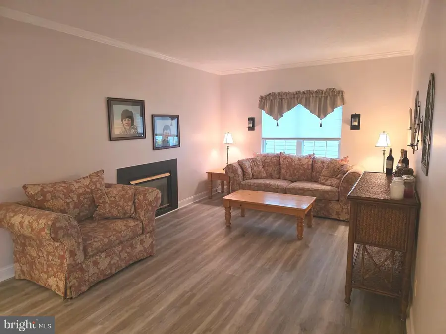 2441 Kemper Rd, Crofton, MD 21114 - #3