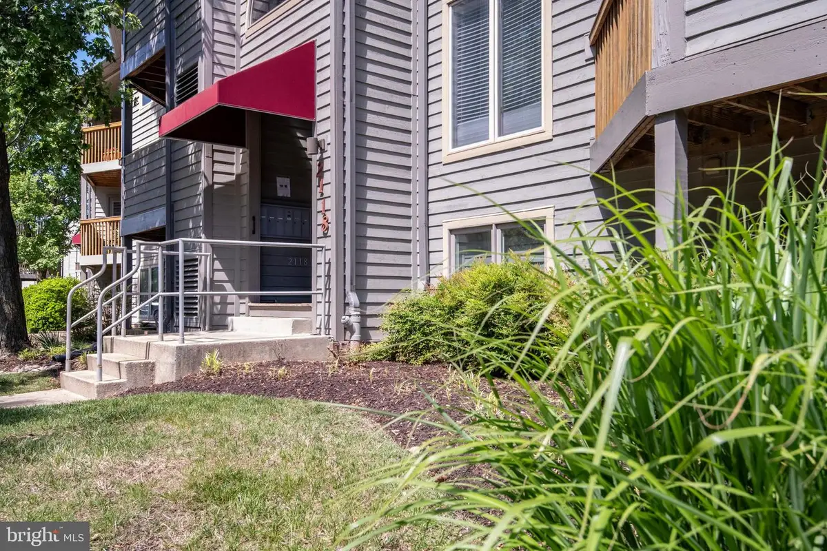 2118 Chesapeake Harbour Dr E #202, Annapolis, MD 21403 - #1