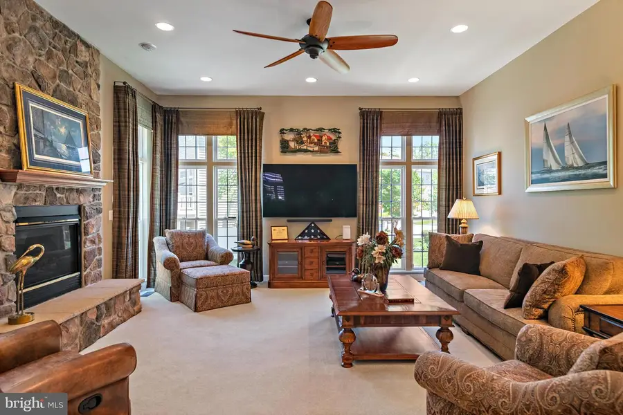 216 Bowen Ct, Annapolis, MD 21401 - #2
