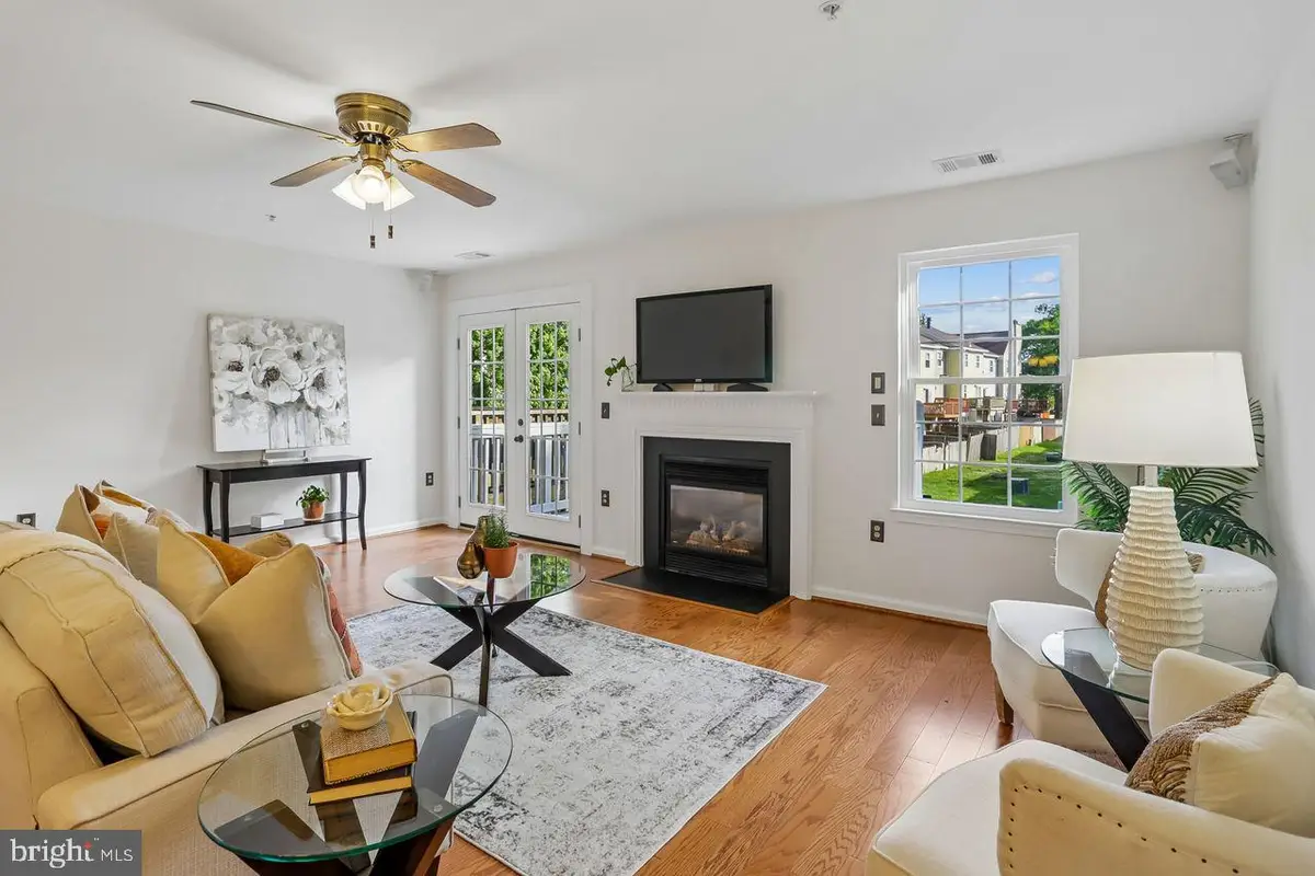 2060 Pawlet Dr #35d, Crofton, MD 21114 - #1