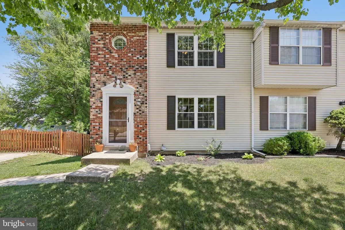 7961 Oakwood Rd, Glen Burnie, MD 21061 - #1