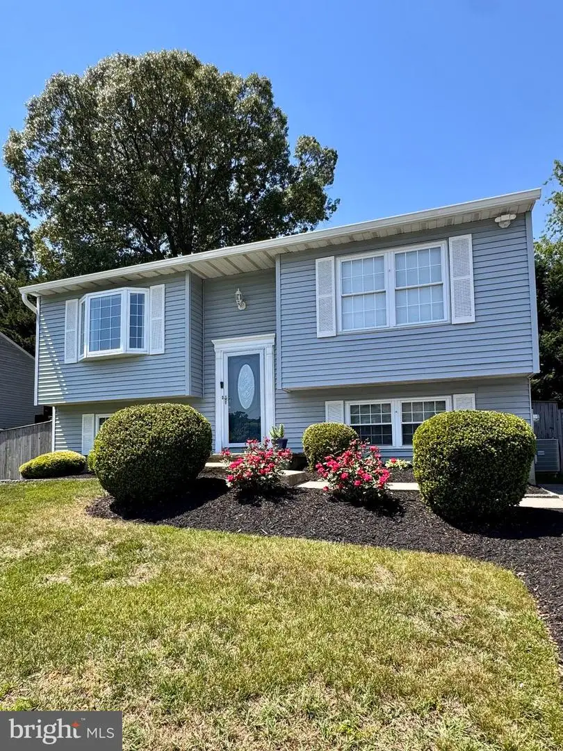 218 Virginia Ave, Pasadena, MD 21122 - #1