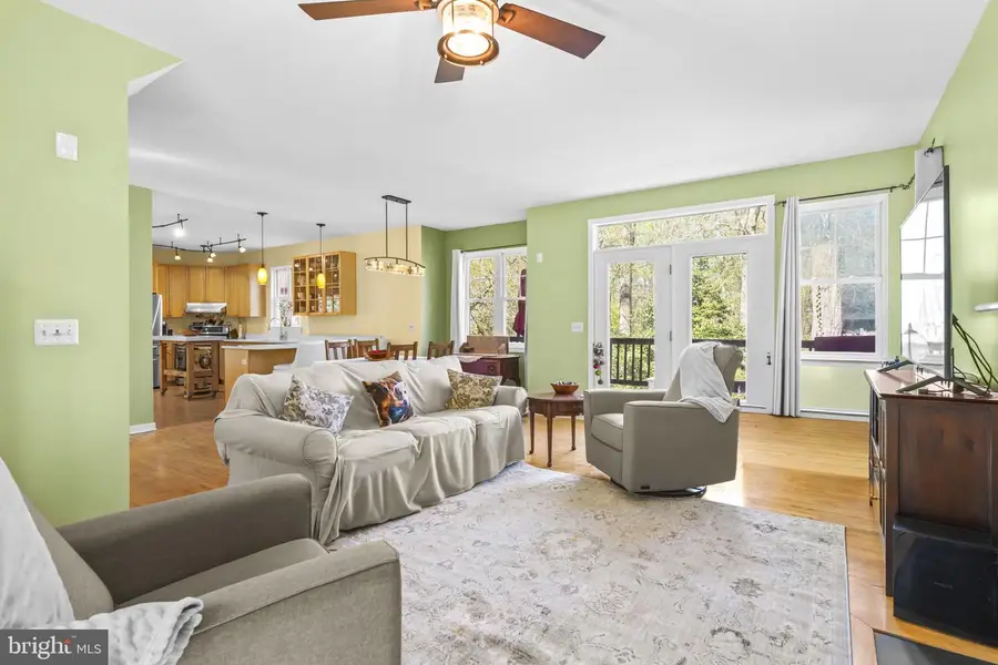 90 Park Ave, Edgewater, MD 21037 - #3
