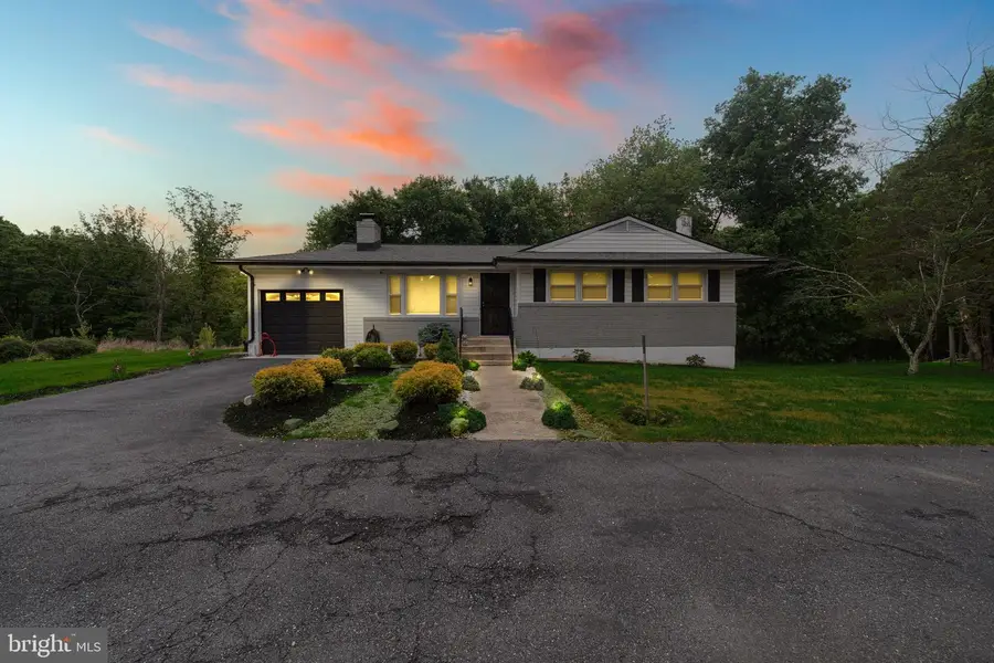 649 Coleman Ln, Millersville, MD 21108 - #2