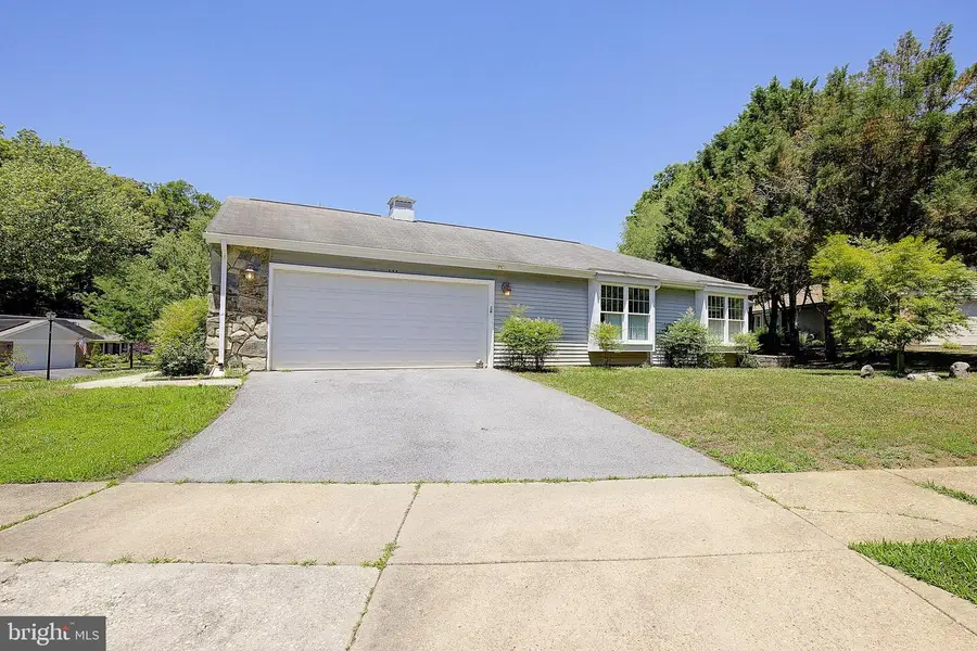 848 Deerwood Ct, Annapolis, MD 21401 - #2