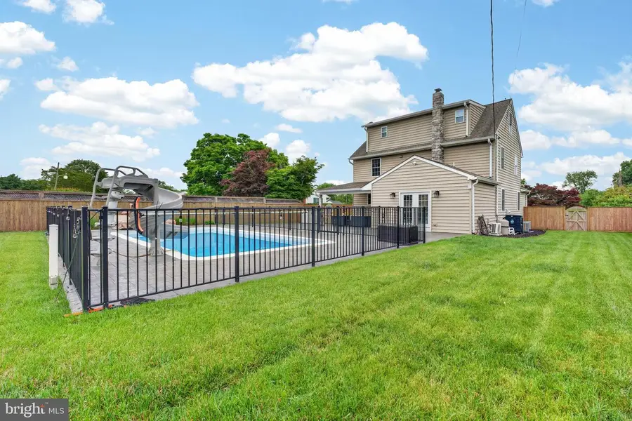 620 Douglas St, Baltimore, MD 21225 - #3