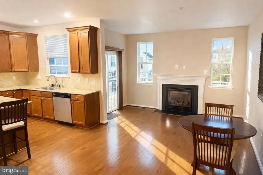 841 Oriole Ave, Glen Burnie, MD 21060 - #2