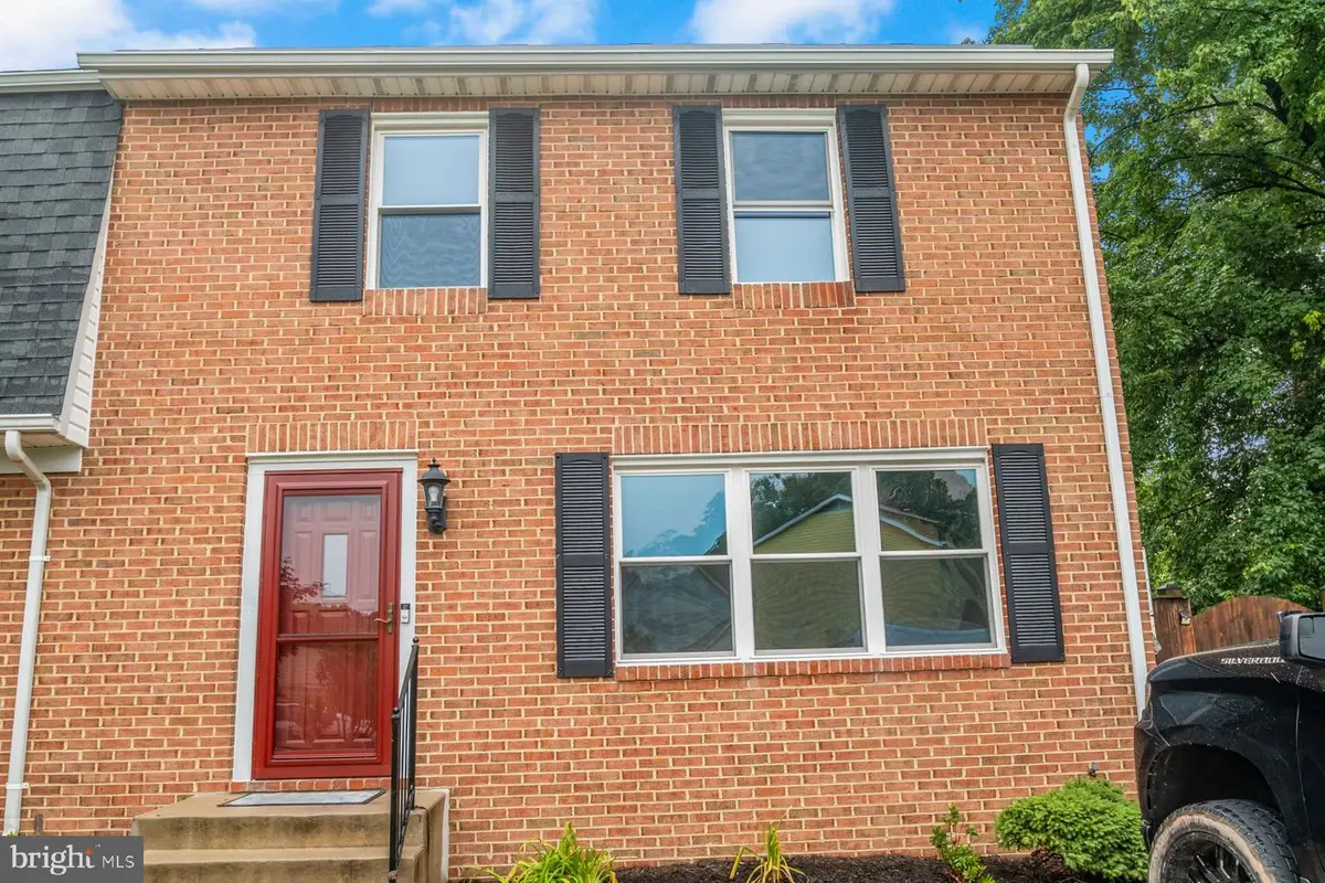 661 Westphalia Ct, Glen Burnie, MD 21061 - #1