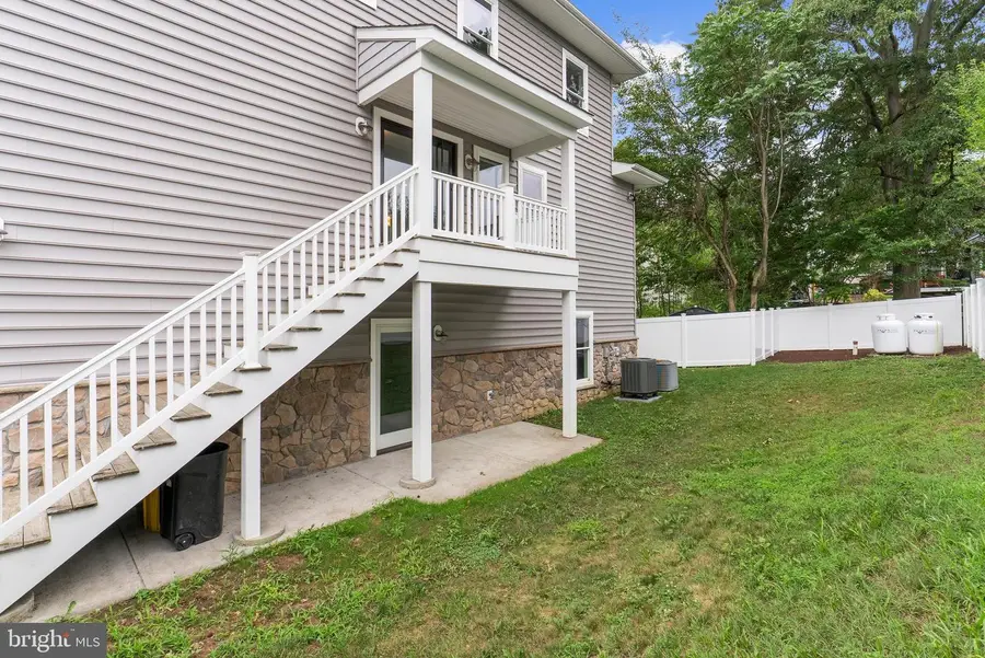 1203 Shore Dr, Edgewater, MD 21037 - #3