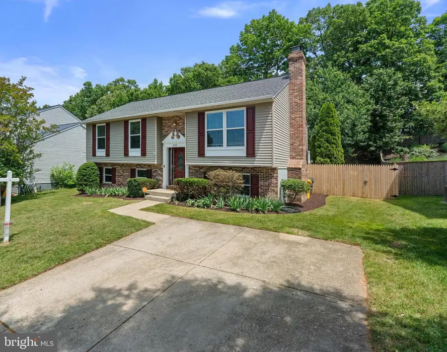 623 Sandy Ridge Dr, Glen Burnie, MD 21061 - #2