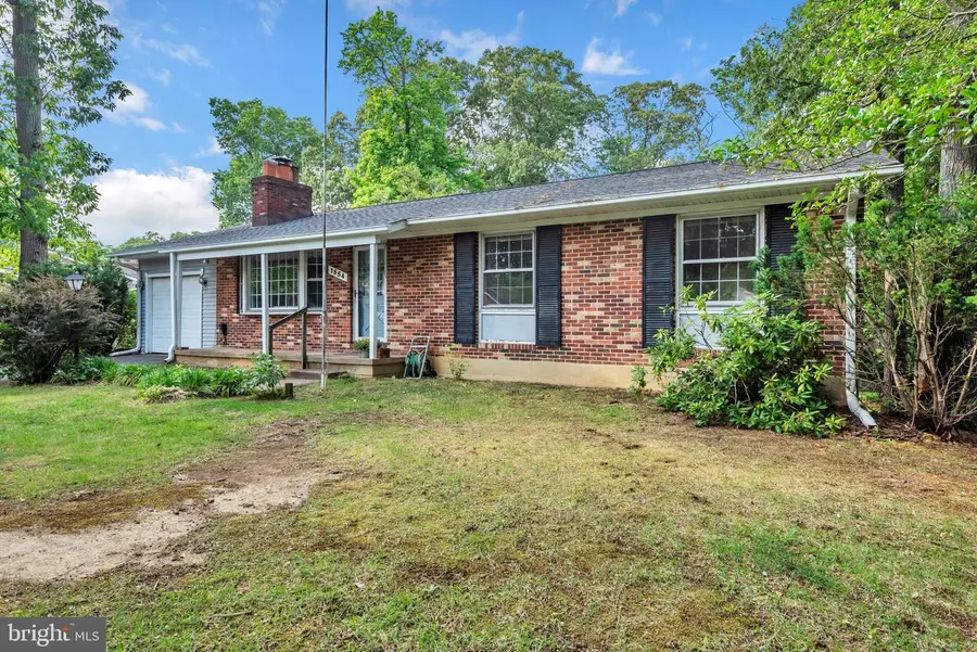 1554 Long Point Rd, Pasadena, MD 21122 - #2