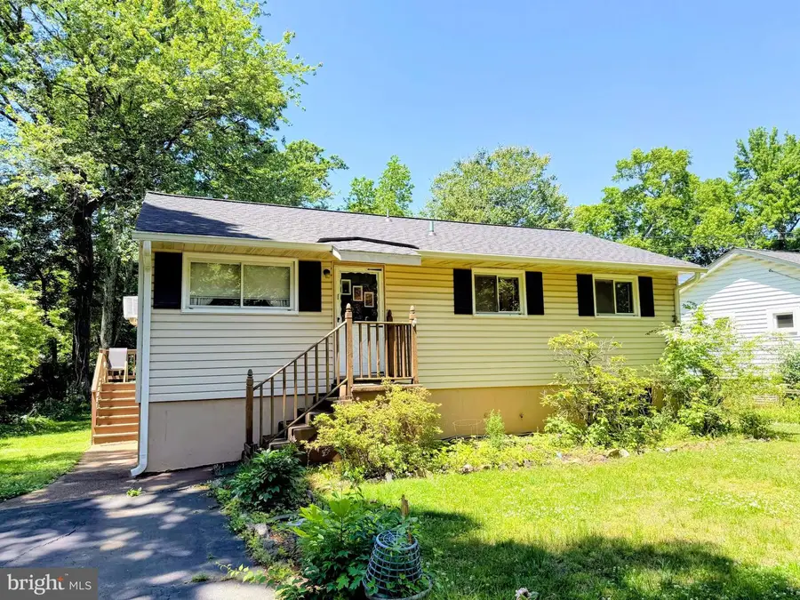 406 Holly Dr, Annapolis, MD 21403 - #2