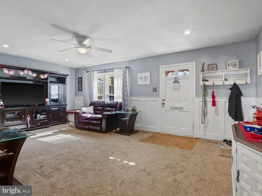 1720 Gunwood Pl, Crofton, MD 21114 - #3