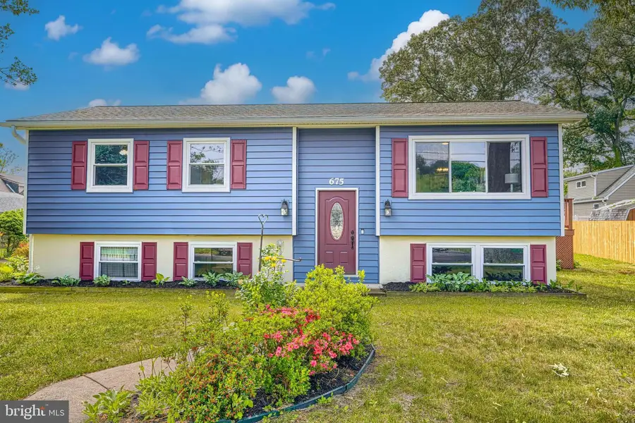 675 211th St, Pasadena, MD 21122 - #3