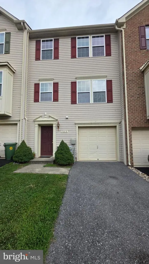723 Olive Wood Ln, Baltimore, MD 21225 - #1