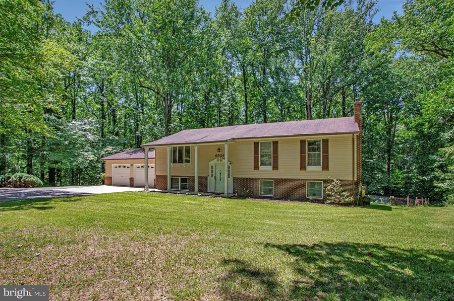 6524 Wilson Rd, Friendship, MD 20758 - #3