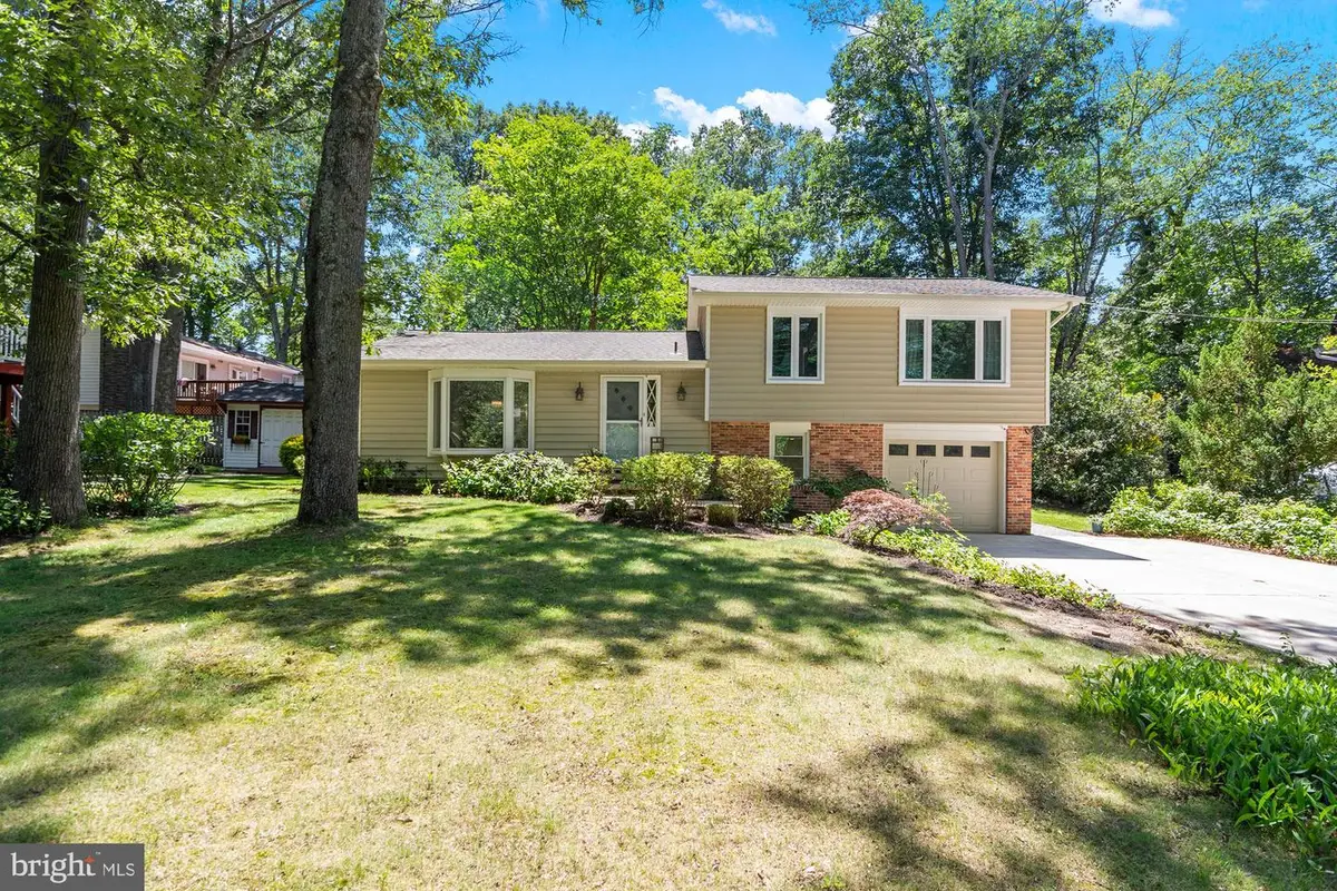 1123 Chinaberry Ln, Crownsville, MD 21032 - #1