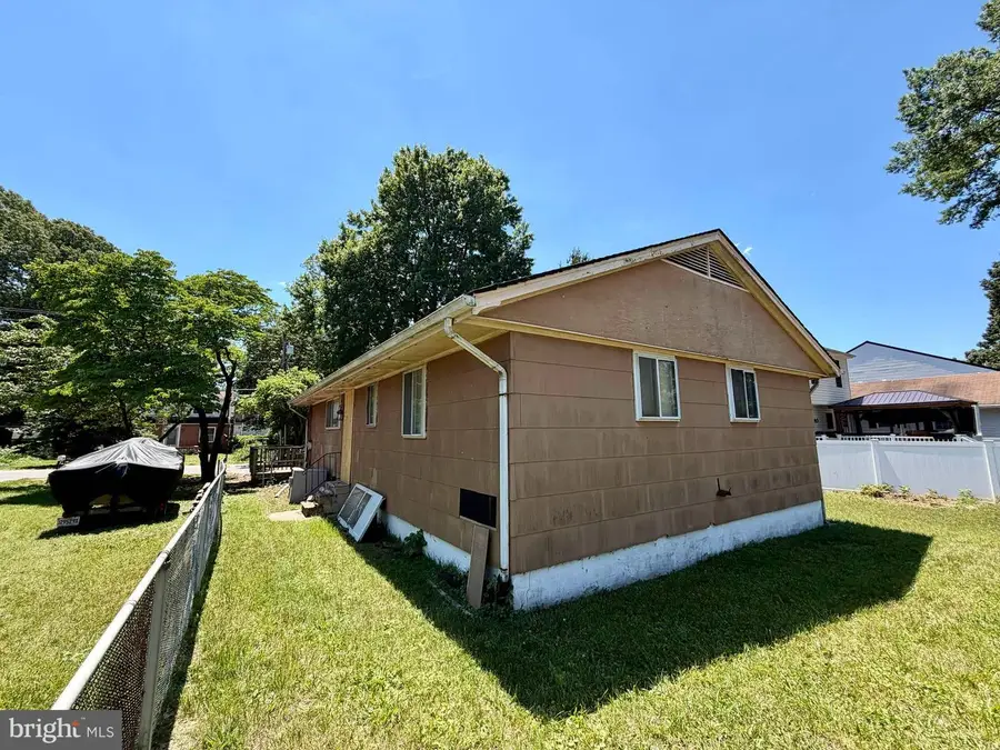 320 Thelma Ave, Glen Burnie, MD 21061 - #2