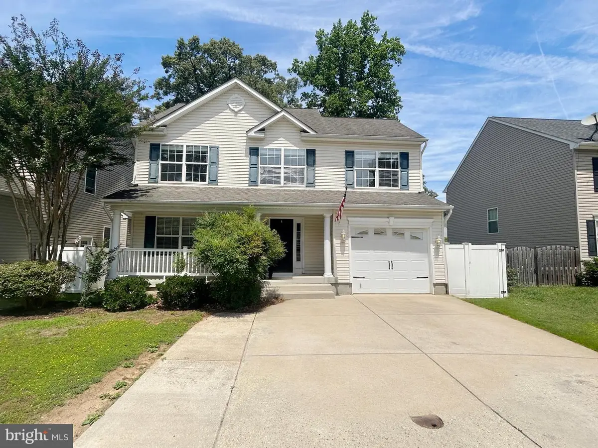 650 210th St, Pasadena, MD 21122 - #1