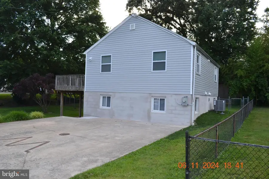 329 Bar Harbor Rd, Pasadena, MD 21122 - #3