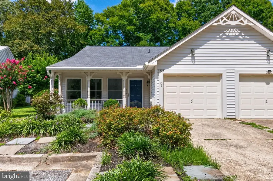 924 Shipmaster Ct, Annapolis, MD 21401 - #2