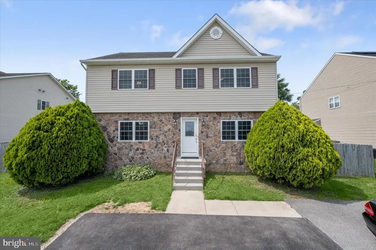305 Bishop Ave, Baltimore, MD 21225 - #1