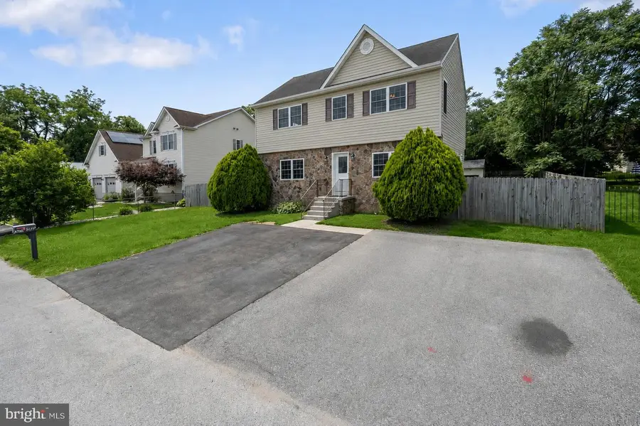305 Bishop Ave, Baltimore, MD 21225 - #2