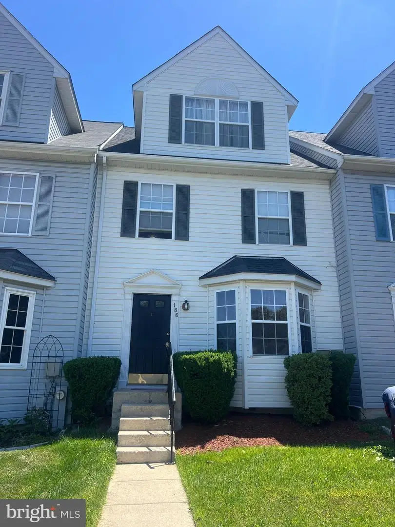 186 Langdon Farm Cir, Odenton, MD 21113 - #1