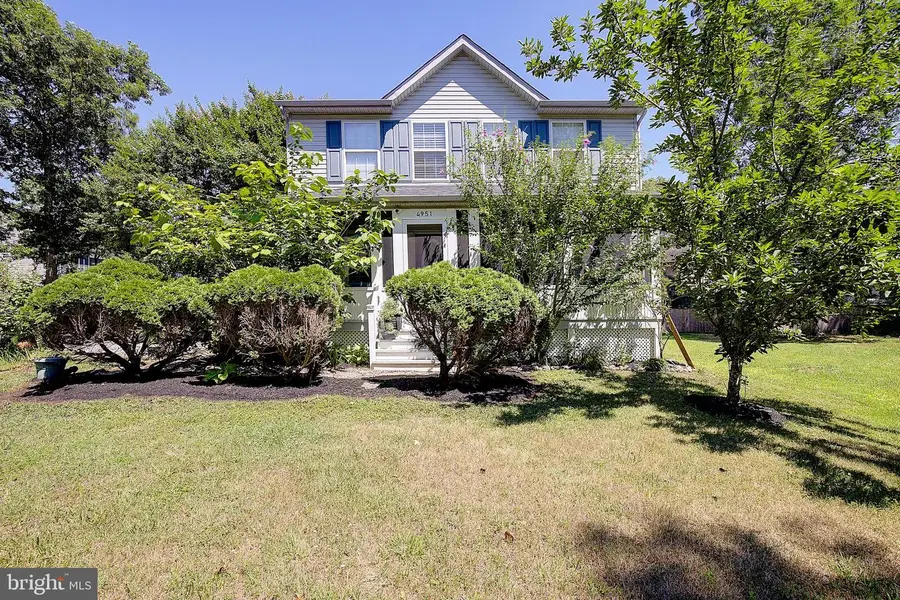 4951 Bonniewood Dr, Shady Side, MD 20764 - #2