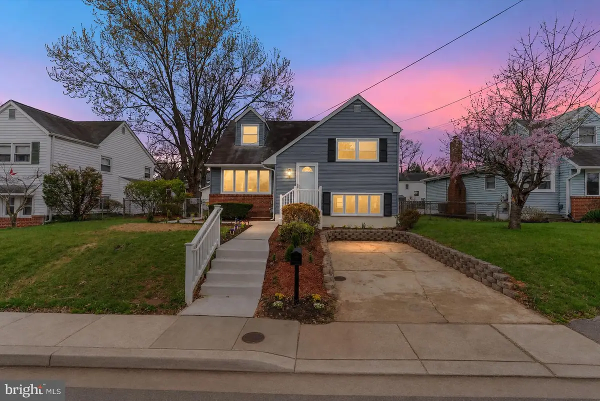 307 Oxford Dr, Glen Burnie, MD 21061 - #1