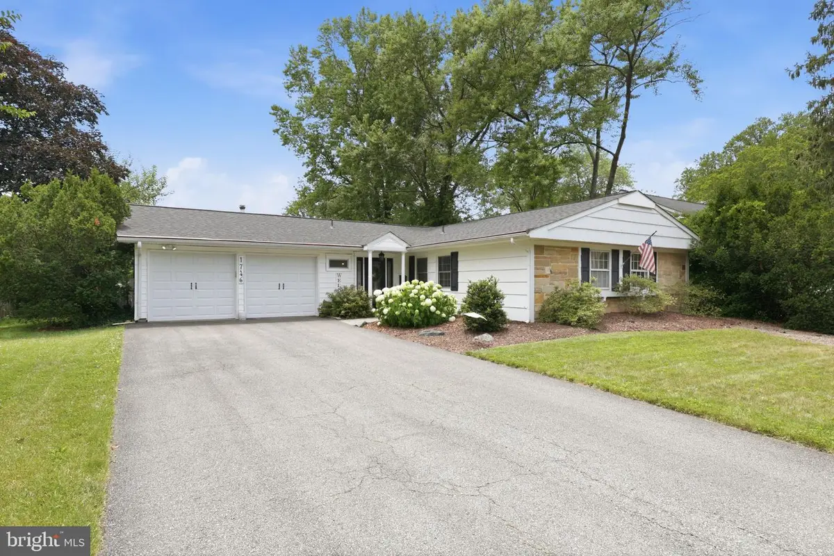 1746 Swinburne Ave, Crofton, MD 21114 - #1