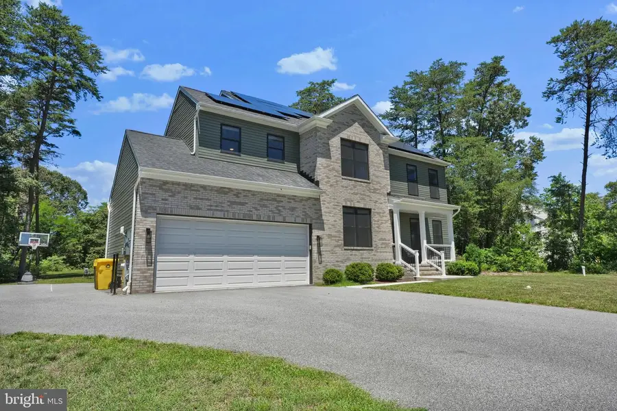 8215 Athena Ln, Severn, MD 21144 - #2
