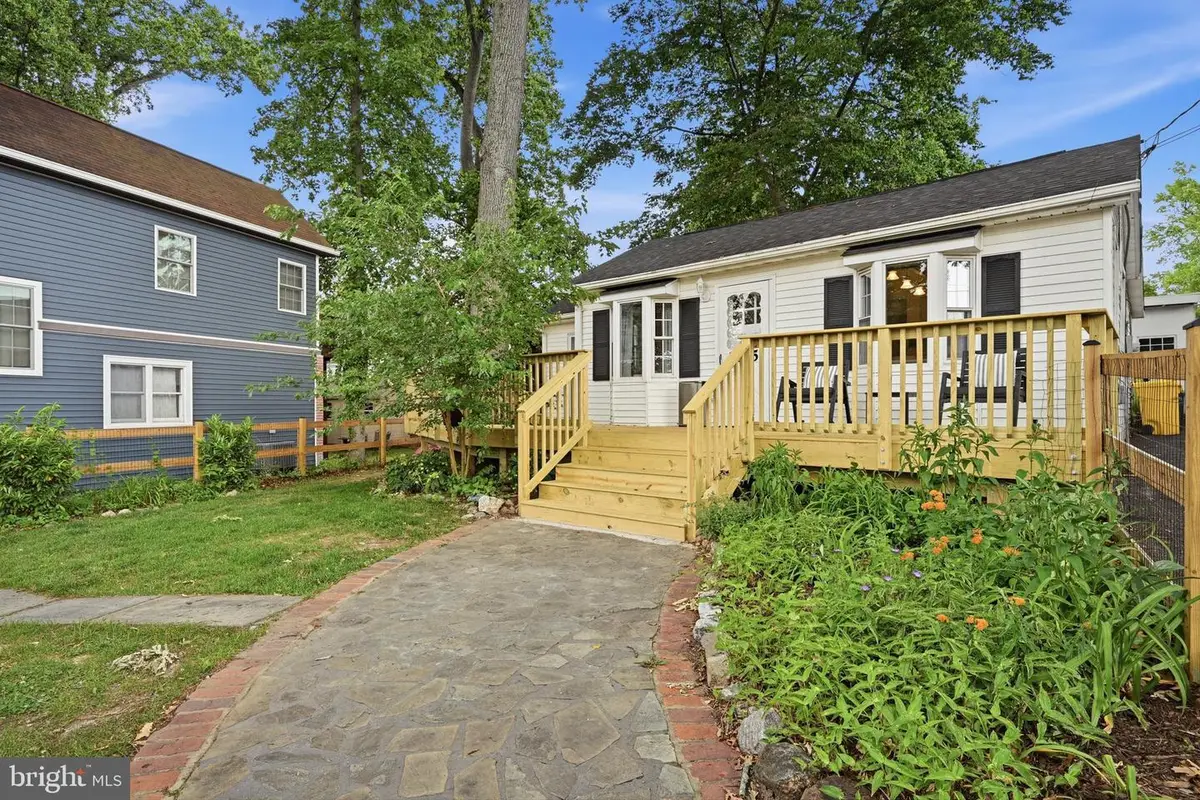 1815 Glenarm Rd, Edgewater, MD 21037 - #1
