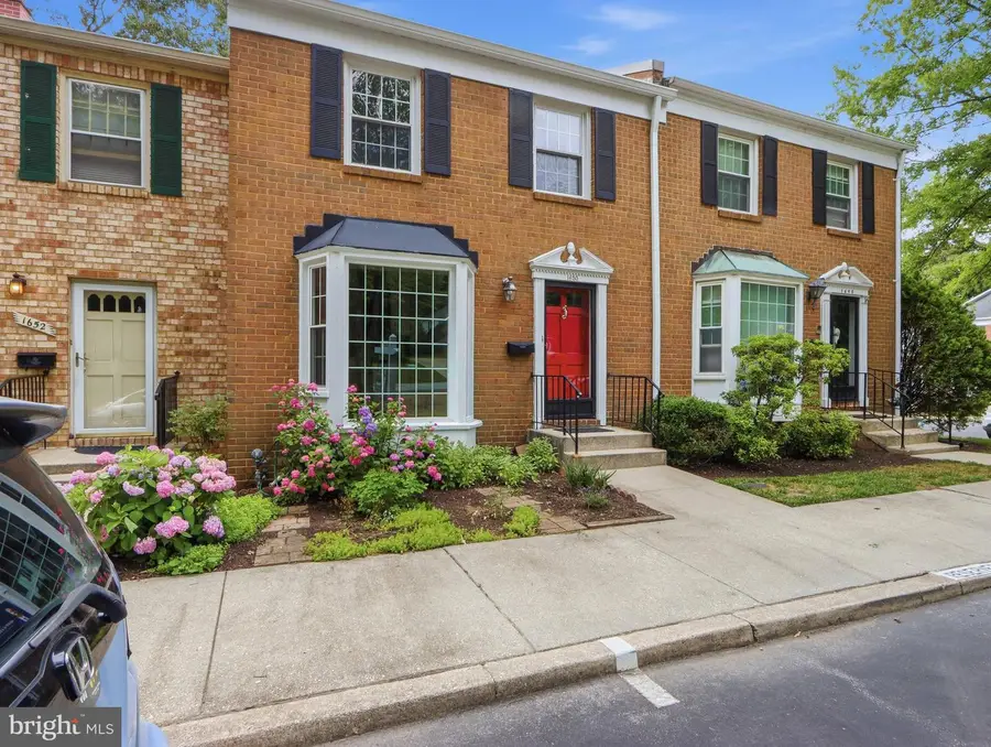 1650 Albermarle Dr, Crofton, MD 21114 - #2