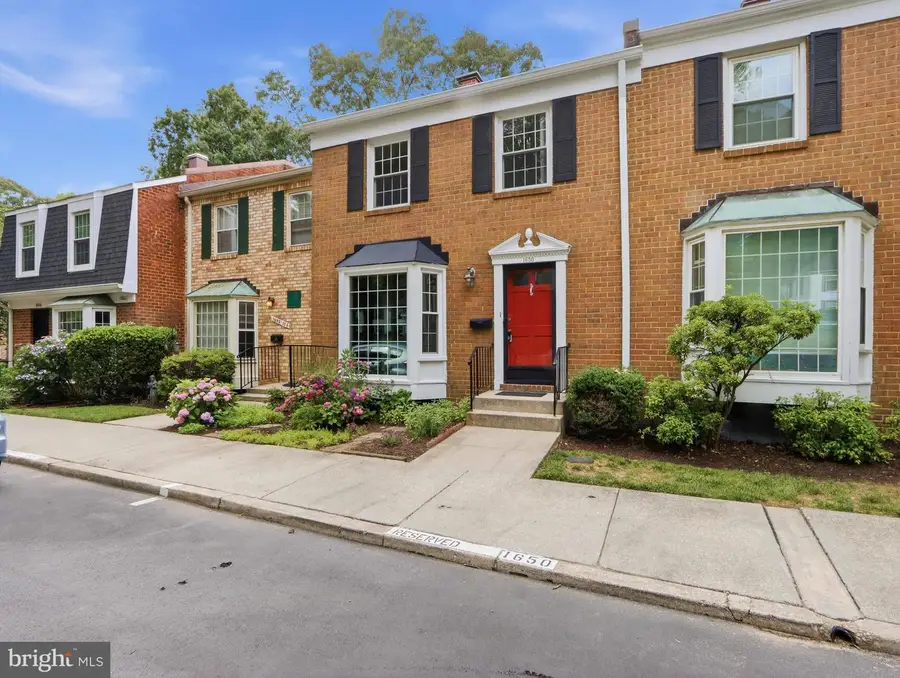 1650 Albermarle Dr, Crofton, MD 21114 - #3